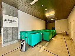 ゴミ置場。綺麗に管理されております。