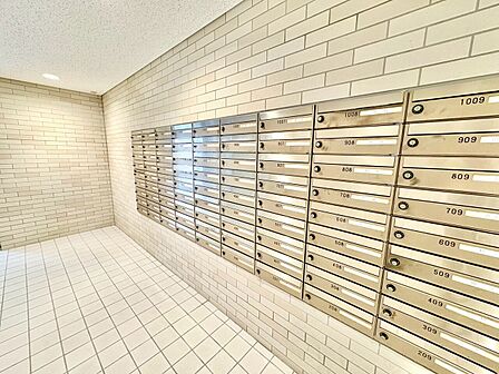 郵便受けも、きちんと管理されています。