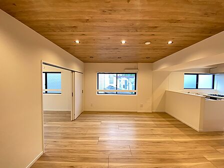 「空間が織り成すひとつ先の住み心地」を演出します。