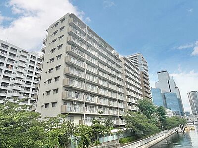 外観:飽きのこないシンプルモダンな外観です。 外観:飽きのこないシンプルモダンな外観です。