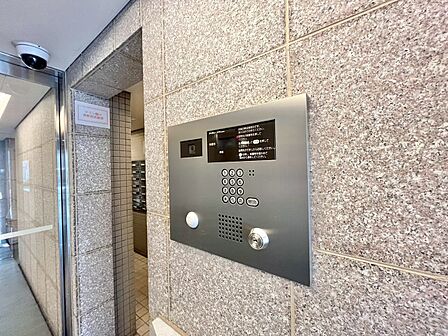 オートロックついていますので、セキュリティ面でも安心です。