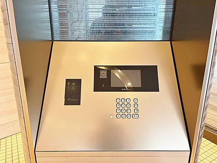 オートロックついていますので、セキュリティ面でも安心です。