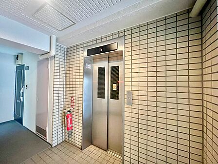 エレベーター完備のため荷物が多くなっても安心。