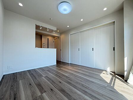 充実した生活は伸びやかな居室空間から始まります。