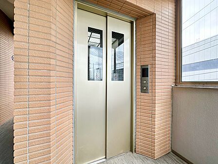 エレベーター完備のため荷物が多くなっても安心。