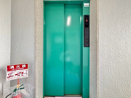 エレベーター完備のため荷物が多くなっても安心。