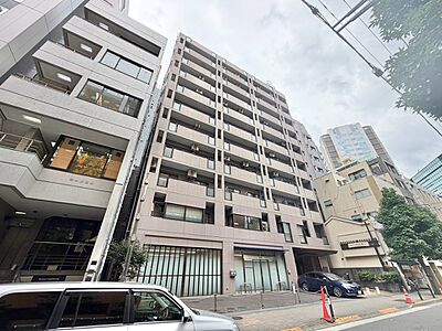 外観：飽きのこないシンプルモダンな外観です。