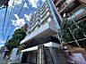 外観：忙しく過ぎゆく日常を置き去るほど、ゆったりした時間が流れる住環境。