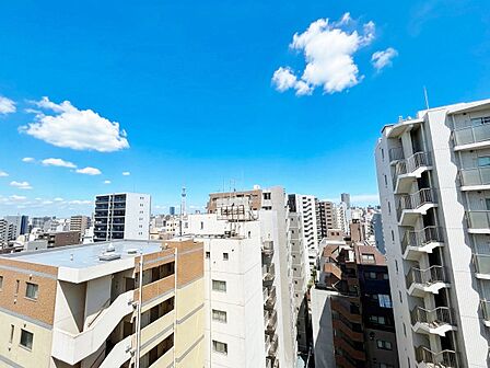 眺望や窓からの景色が良いと、家で過ごす時間も快適です。