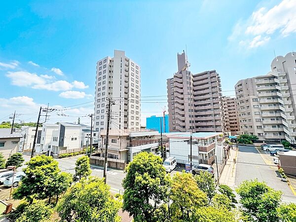 バルコニーを拡大表示