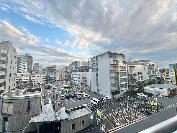 バルコニーを拡大表示
