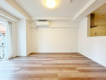 充実した生活は伸びやかな居室空間から始まります。