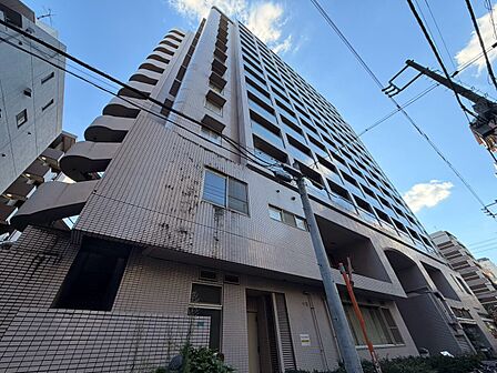 飽きのこないシンプルモダンな外観です。
