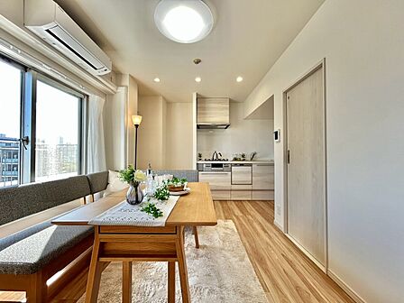 充実した生活は伸びやかな居室空間から始まります。