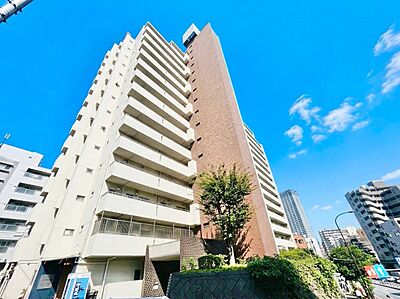 外観:飽きのこないシンプルモダンな外観です。 外観:飽きのこないシンプルモダンな外観です。