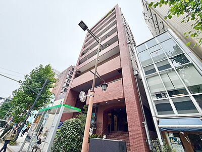 外観:飽きのこないシンプルモダンな外観です。 外観:飽きのこないシンプルモダンな外観です。