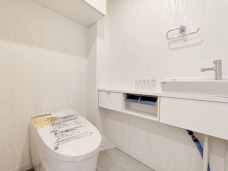 清潔感の高いお手洗い。※リフォーム施工例
