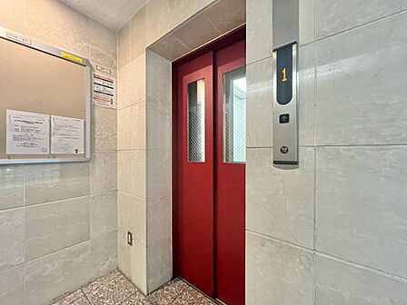 エレベーター完備のため荷物が多くなっても安心。