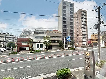 眺望や窓からの景色が良いと、家で過ごす時間も快適です。