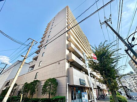 忙しく過ぎゆく日常を置き去るほど、ゆったりした時間が流れる住環境。