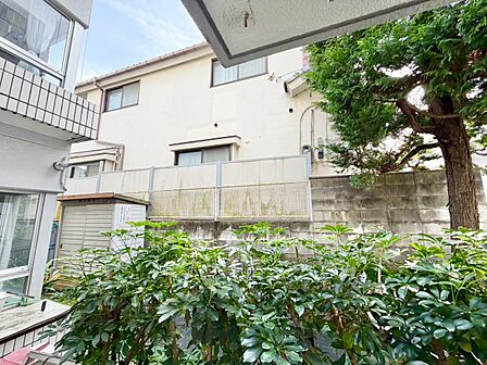 眺望や窓からの景色が良いと、家で過ごす時間も快適です。