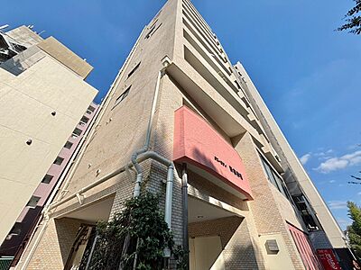 外観:飽きのこないシンプルモダンな外観です。 外観:飽きのこないシンプルモダンな外観です。
