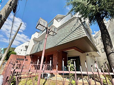 忙しく過ぎゆく日常を置き去るほど、ゆったりした時間が流れる住環境。