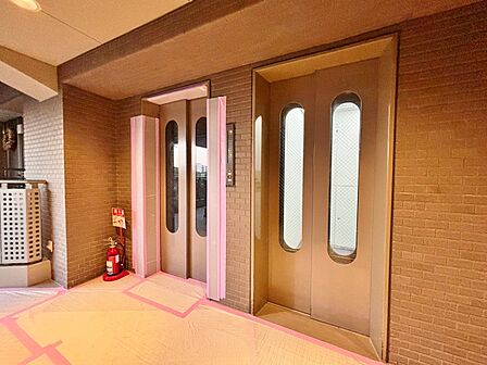 エレベーター完備のため荷物が多くなっても安心。