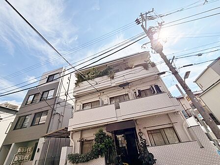 眺望や窓からの景色が良いと、家で過ごす時間も快適です。