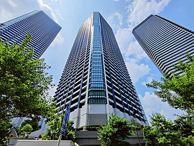 外観:飽きのこないシンプルモダンな外観です。 外観:飽きのこないシンプルモダンな外観です。