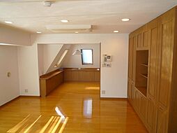 ハーベストハウス円山 8階4LDKのリビング/ダイニング