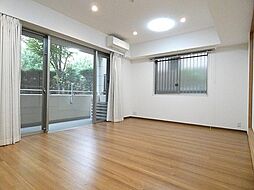 アルソレア馬事公苑 1階2SLDKのリビング/ダイニング