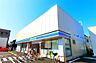 周辺：ローソン 西瑞江四丁目店（816m）