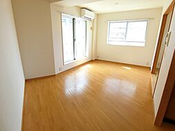 イリップス船堀 3階2LDKのリビング/ダイニング