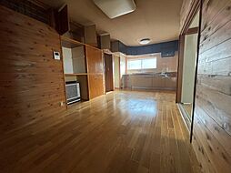 鈴木ハイツ 2階4LDKのリビング/ダイニング