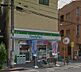 周辺：ファミリーマート 江東境川店（350m）