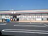 周辺：セブンイレブン 足立伊興2丁目店（240m）