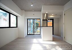 ビュークレスト天神 5階1LDKのリビング/ダイニング