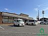 周辺：セブンイレブン明石江井ヶ島駅前店(900m)