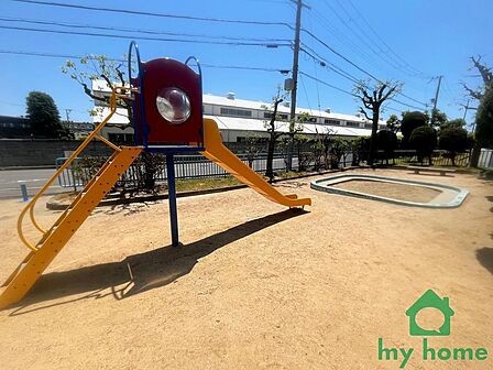 敷地内遊び場