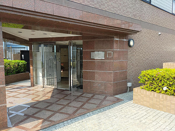 エントランスを拡大表示