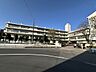 周辺：横浜市立大鳥中学校 790m