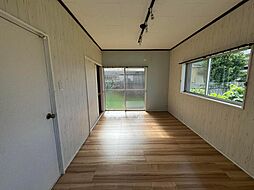 名張市つつじが丘南４−６９戸建 2階5LDKのリビング/ダイニング