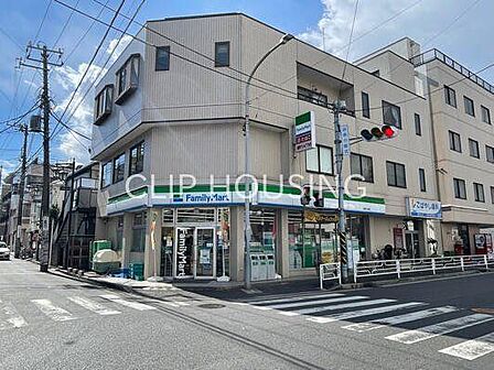 ファミリーマート神大入口店 徒歩5分。 330m