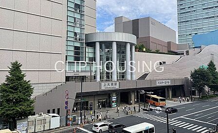 上大岡駅(京急 本線) 徒歩12分。 900m