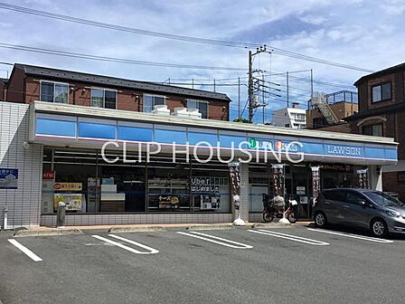 ローソン横浜前里町三丁目店 徒歩3分。 170m