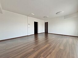 エステ・ハイツ大船 2LDKのリビング/ダイニング