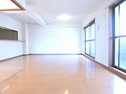 ラ・メゾンMSIII 4階2LDKのリビング/ダイニング