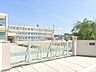 周辺：名古屋市立神の倉小学校昭和50年4月独立開校教育目標：強い子　正しい子　考える子目指す子ども像：自分で考え行動できる子ども合い言葉：スマイル＆ハピネス 1240m