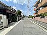 外観：近隣にはスーパーやドラッグストアも充実して安心して新生活をスタートしていただけます◎